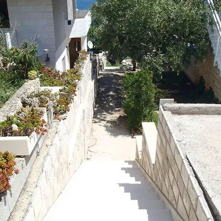 Korcula 4407b Лумбарда