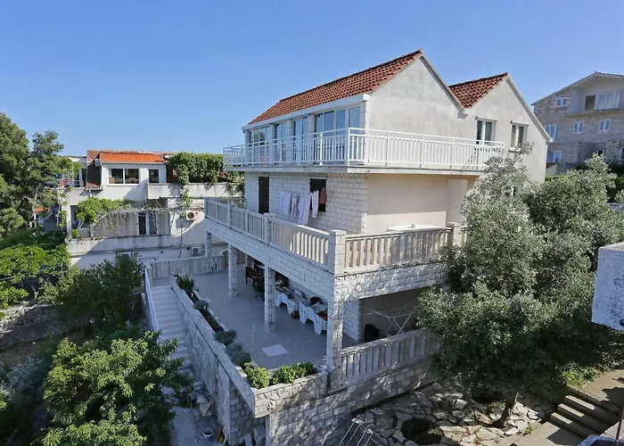 Korcula 4407b * Lumbarda